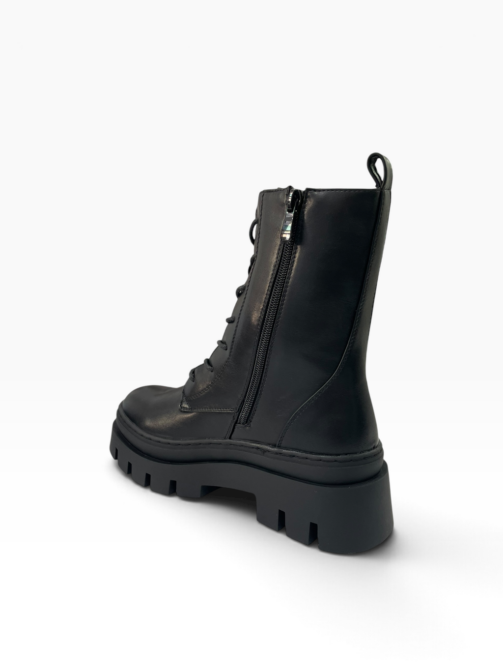 Γυναικεία Μαύρα Αρβυλάκια με Τρακτερωτή Σόλα