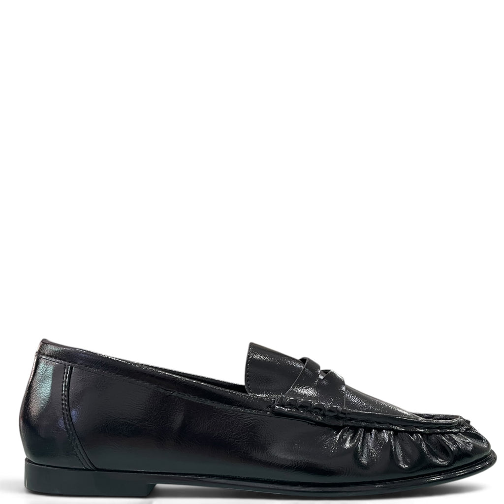 Μοκασίνια Loafers Λουστρίνι με Σούρες