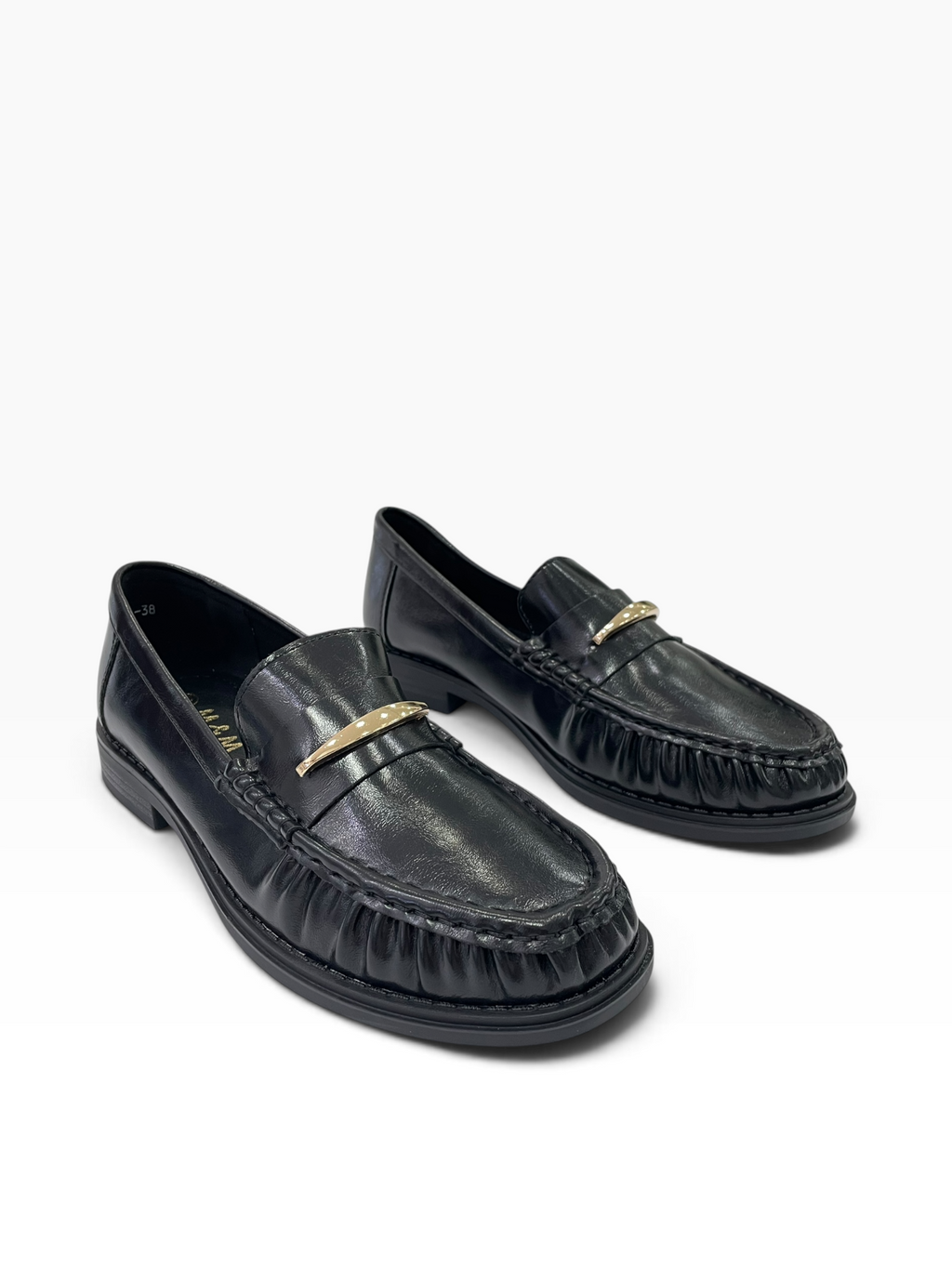 Γυναικεία Loafers με Σούρες & Χρυσή Μεταλλική Λεπτομέρεια