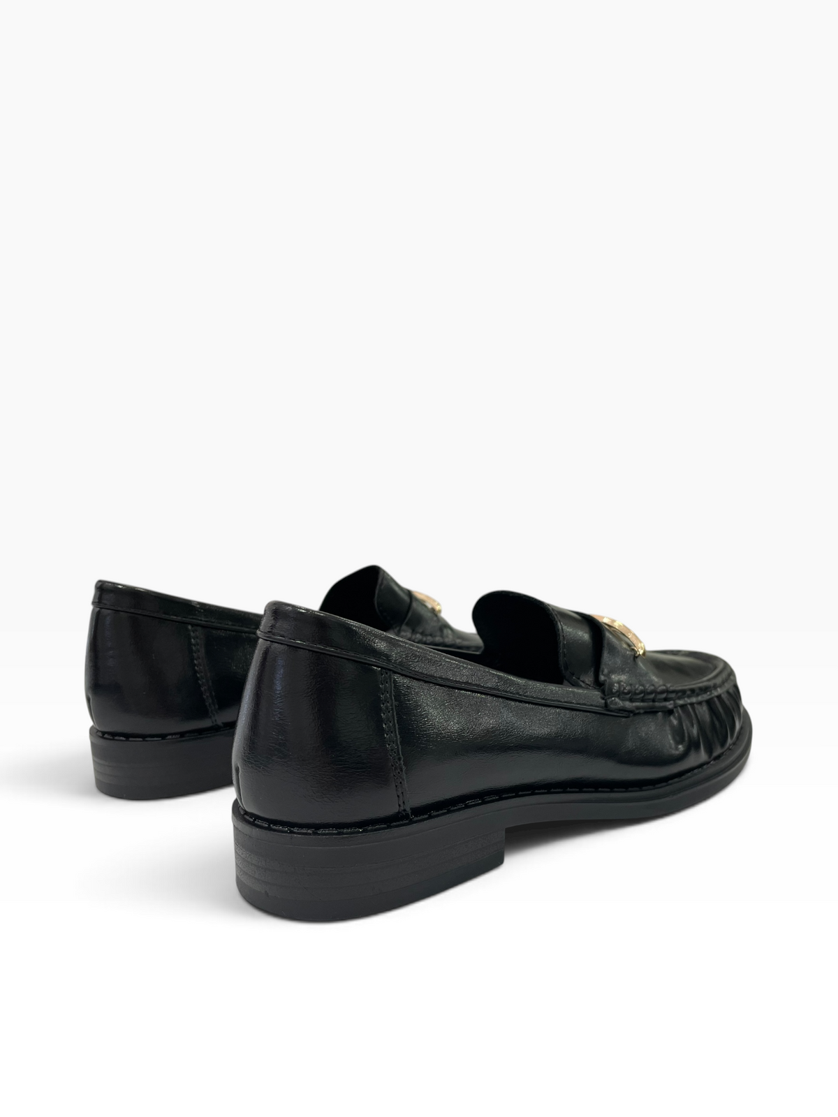 Γυναικεία Loafers με Σούρες & Χρυσή Μεταλλική Λεπτομέρεια