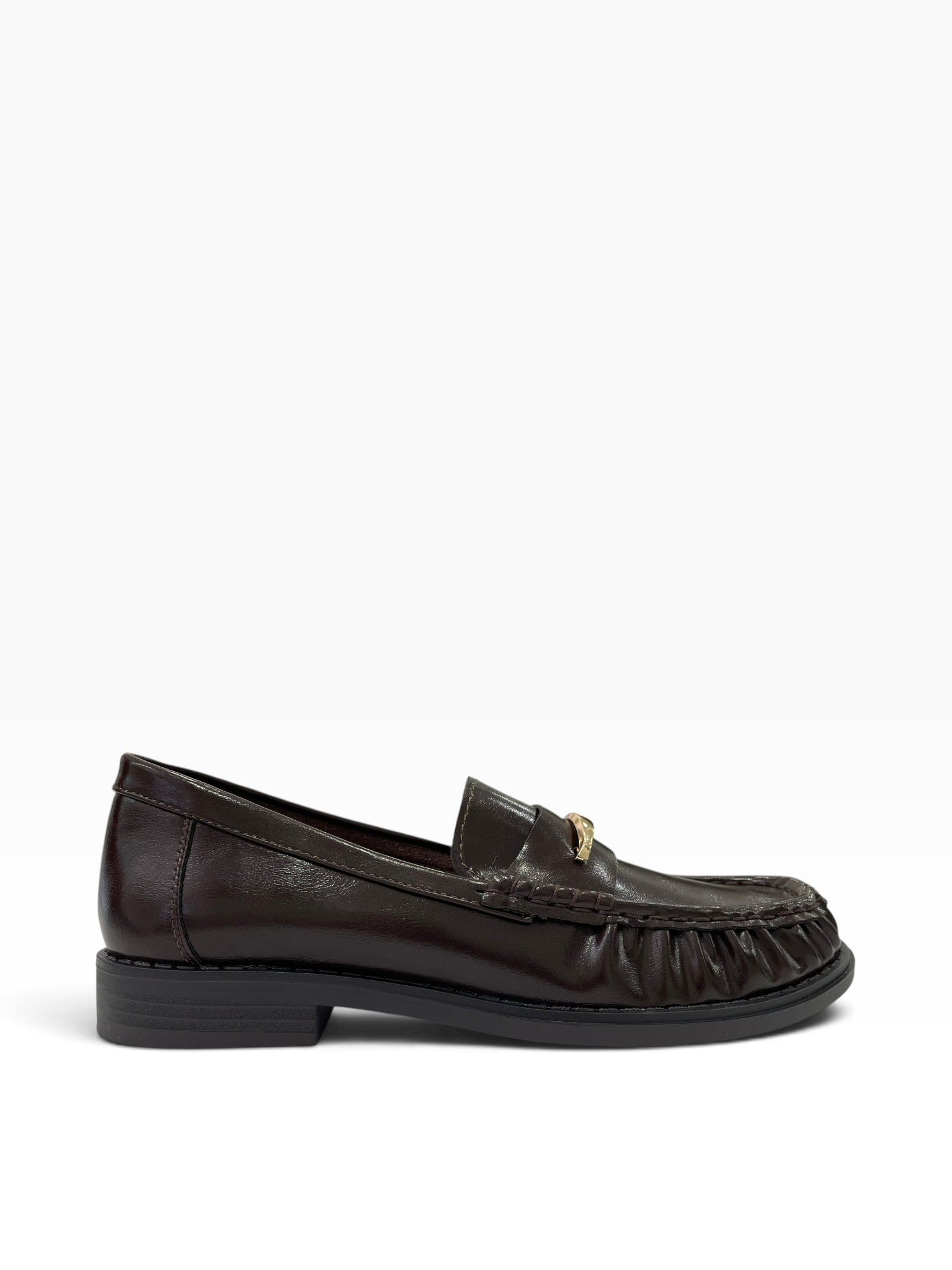 Γυναικεία Loafers με Σούρες & Χρυσή Μεταλλική Λεπτομέρεια
