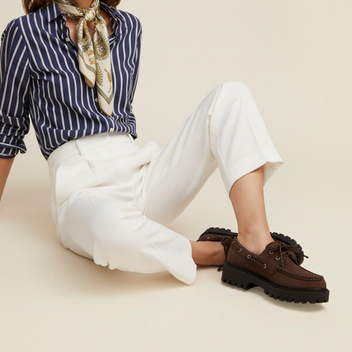 Γυναικεία Suede Boat Loafers με Τρακτερωτή Σόλα